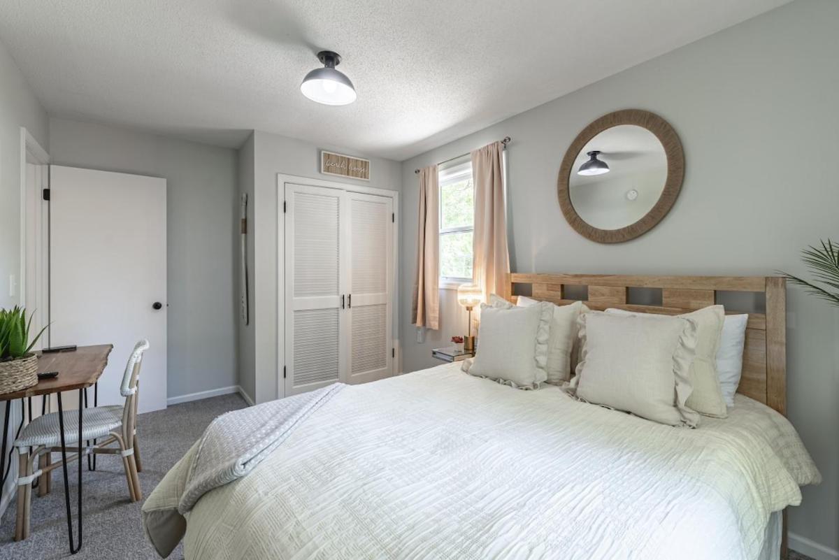 Coastal Comfort Meets Beachside Bliss Muskegon Exterior foto
