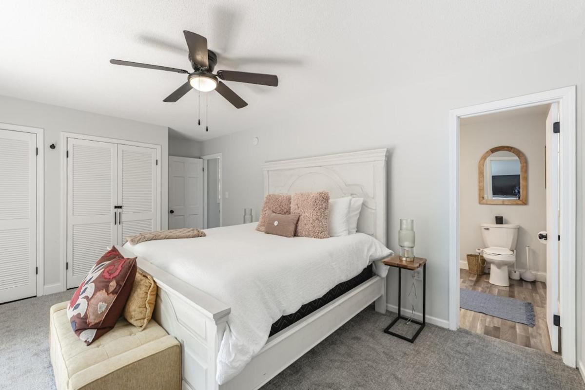 Coastal Comfort Meets Beachside Bliss Muskegon Exterior foto