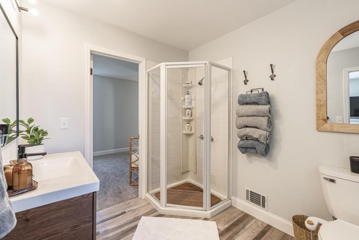 Coastal Comfort Meets Beachside Bliss Muskegon Exterior foto